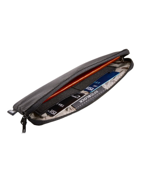 Thule | Travel Organizer | Crossover 2 | 2-in-1 pouch | Black